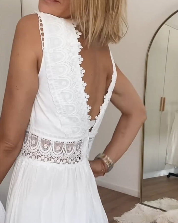 AURÉLIE | ROBE EN DENTELLE ÉLÉGANTE AVEC DÉCOLLETÉ EN V